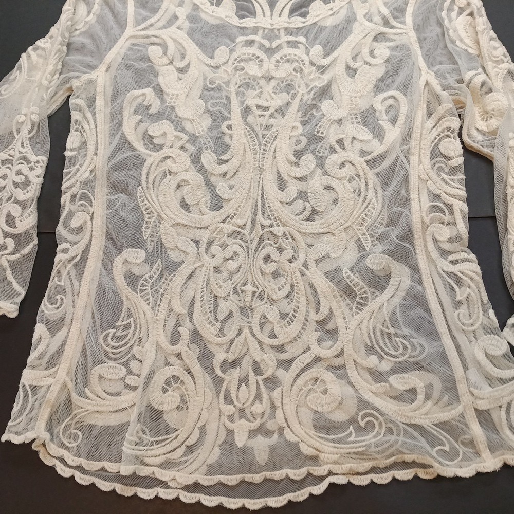 Express Woman's White/ivory Lace Long Sleeve Shirt Size Large Preppy. - Picture 3 of 10